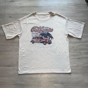 CREAM OVERSIZED GRAPGIC T-SHIRT